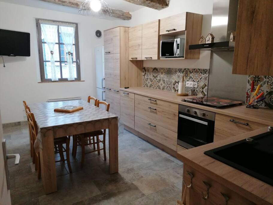 Agreable Maison De Village. Castellane Exterior foto